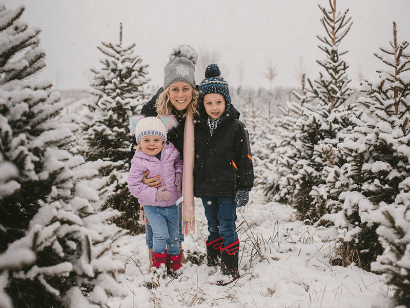 Photo: Ashley Howat with her children