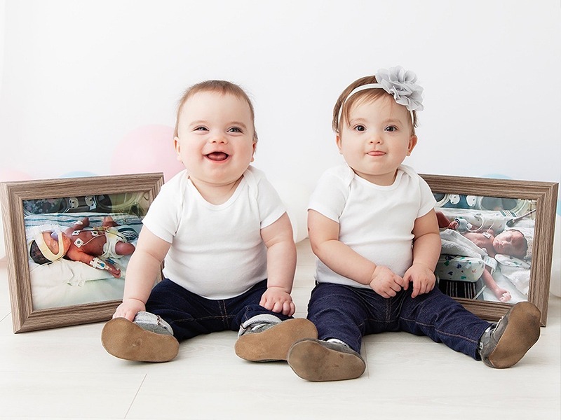 Photo: Leo and Sophie family portrait